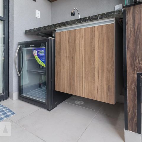 Apartamento à venda com 58m², 2 quartos e 1 vagaVaranda