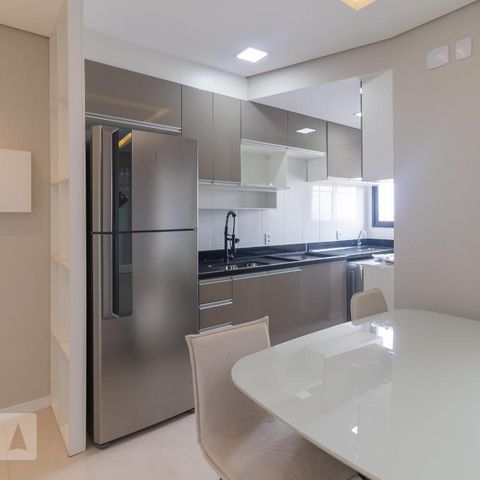 Apartamento à venda com 58m², 2 quartos e 1 vagaCozinha