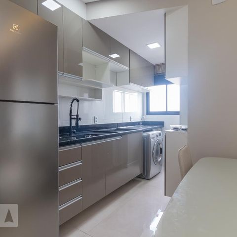 Apartamento à venda com 58m², 2 quartos e 1 vagaCozinha