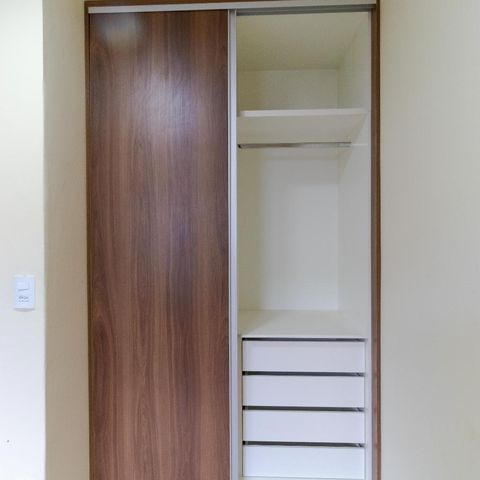Casa de condomínio à venda com 53m², 2 quartos e 1 vagaQuarto 01 - Armário