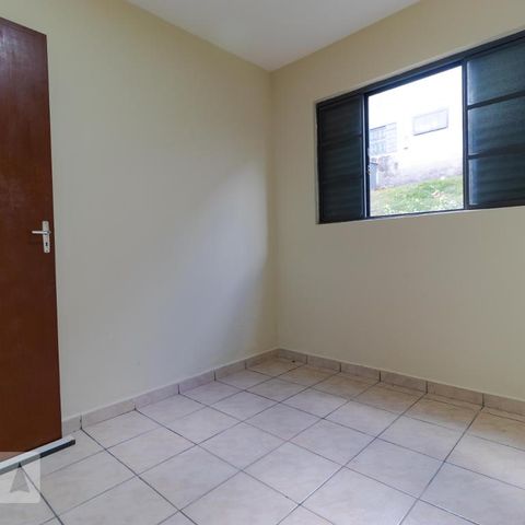 Casa de condomínio à venda com 53m², 2 quartos e 1 vagaQuarto 02