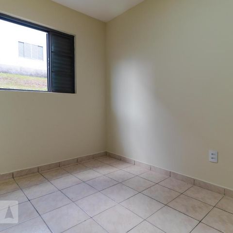 Casa de condomínio à venda com 53m², 2 quartos e 1 vagaQuarto 02