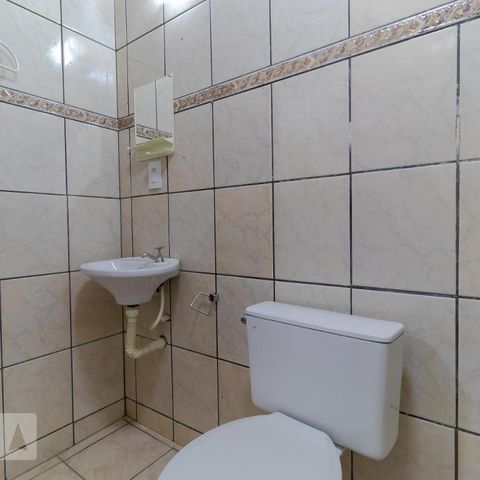 Casa de condomínio à venda com 53m², 2 quartos e 1 vagaBanheiro