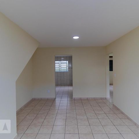 Casa de condomínio à venda com 53m², 2 quartos e 1 vagaSalas