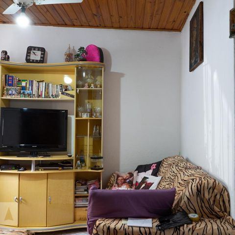 Casa à venda com 150m², 3 quartos e 1 vaga Casa à venda com 150m², 3 quartos e 1 vagaSala