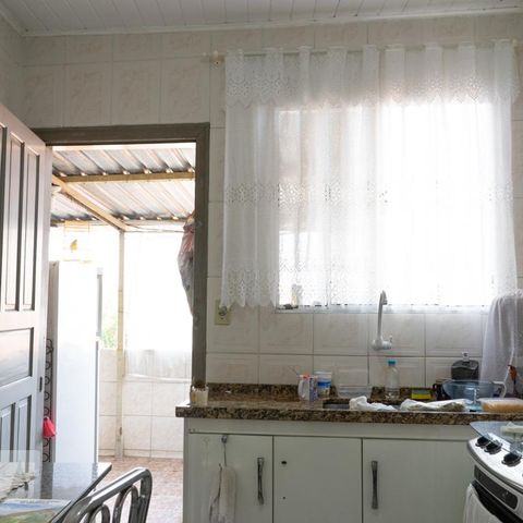 Casa à venda com 150m², 3 quartos e 1 vaga Casa à venda com 150m², 3 quartos e 1 vagaCozinha