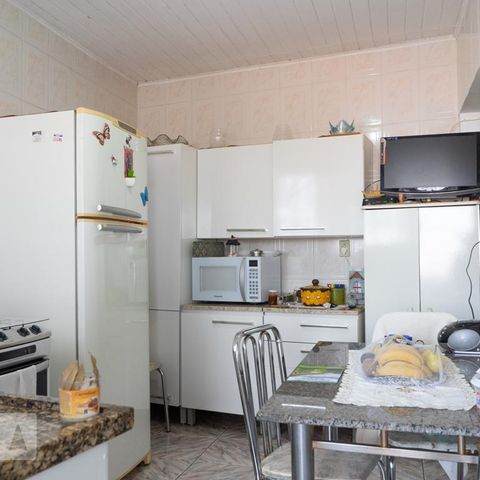Casa à venda com 150m², 3 quartos e 1 vaga Casa à venda com 150m², 3 quartos e 1 vagaCozinha