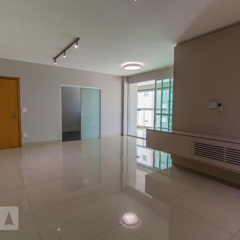 Apartamento à venda com 147m², 4 quartos e 3 vagasSala