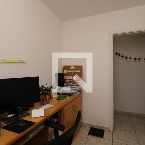 Apartamento à venda com 59m², 3 quartos e 1 vagaQuarto 2
