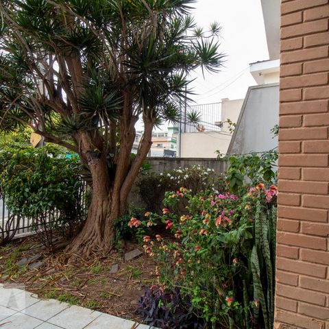 Casa à venda com 196m², 4 quartos e 2 vagasJardim