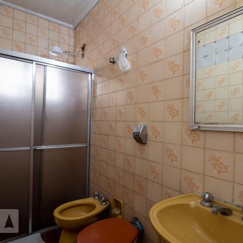 Casa à venda com 196m², 4 quartos e 2 vagasBanheiro Social