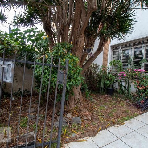 Casa à venda com 196m², 4 quartos e 2 vagasJardim