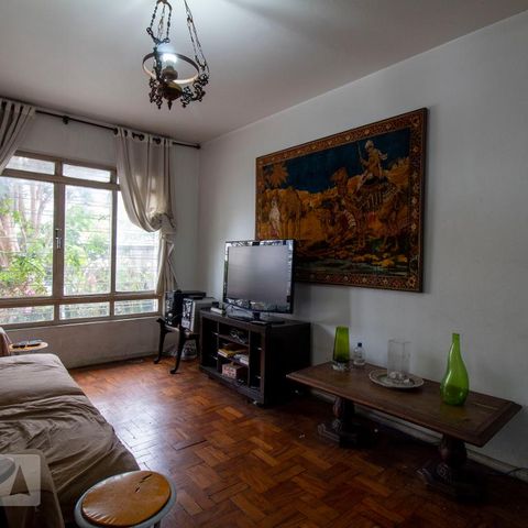 Casa à venda com 196m², 4 quartos e 2 vagasSala