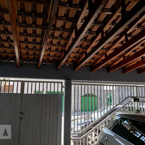 Casa à venda com 220m², 3 quartos e 3 vagasVista sala