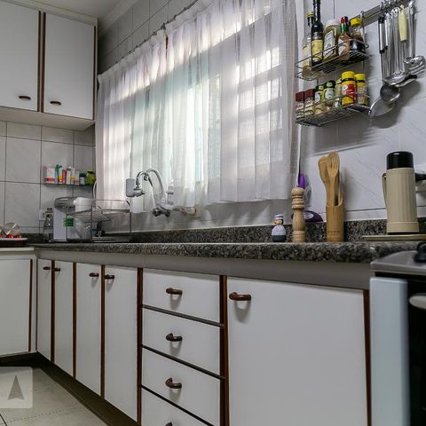 Casa à venda com 220m², 3 quartos e 3 vagasCozinha