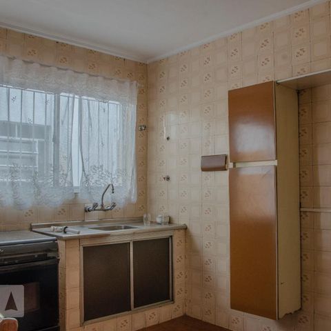 Casa de condomínio para alugar com 110m², 3 quartos e 2 vagasCozinha