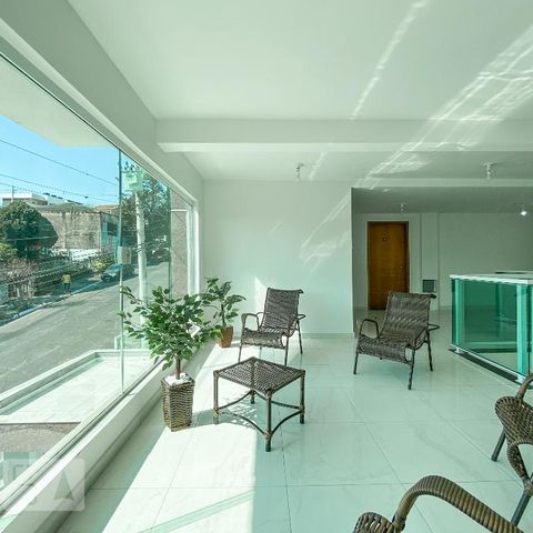 Apartamento para alugar com 34m², 1 quarto e sem vagaHall social