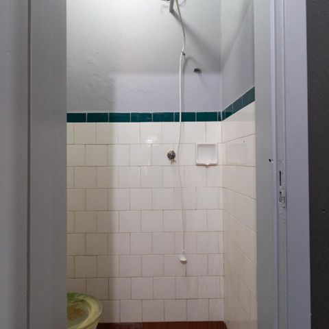 Casa à venda com 117m², 2 quartos e 2 vagasBanheiro garagem