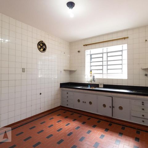 Casa à venda com 117m², 2 quartos e 2 vagasCozinha
