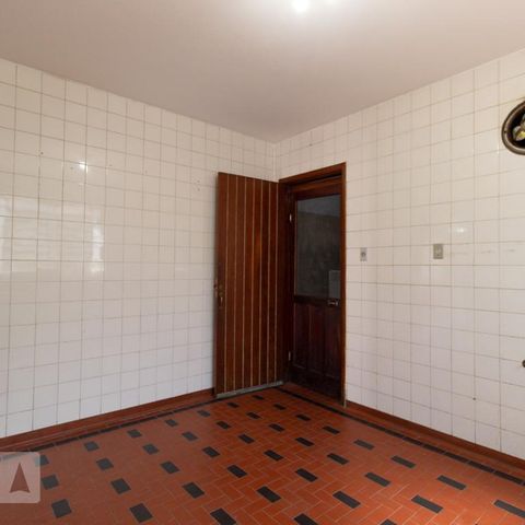 Casa à venda com 117m², 2 quartos e 2 vagasCozinha