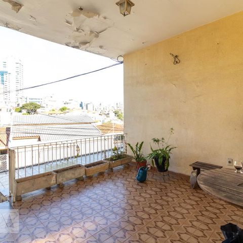 Casa à venda com 110m², 3 quartos e 3 vagasVaranda Frontal