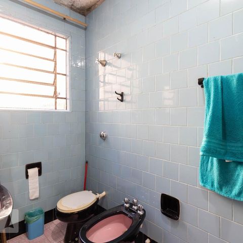 Casa à venda com 110m², 3 quartos e 3 vagasBanheiro