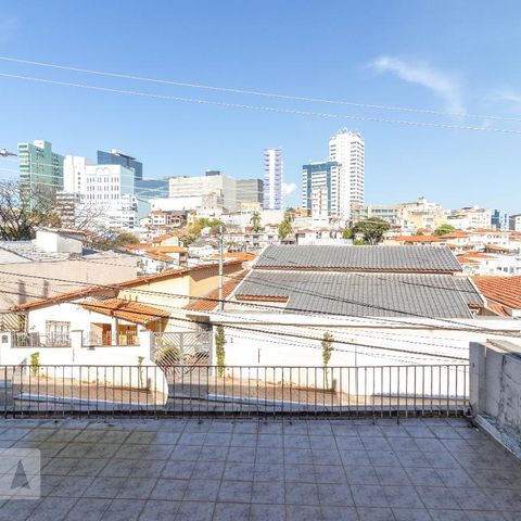 Casa à venda com 110m², 3 quartos e 3 vagasQuintal Frontal