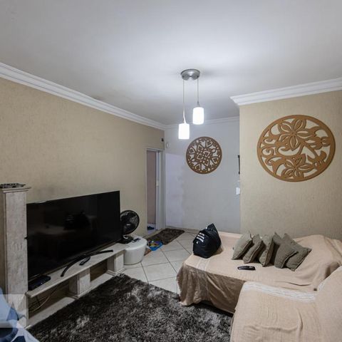 Casa à venda com 556m², 4 quartos e 4 vagas Casa à venda com 556m², 4 quartos e 4 vagasSala