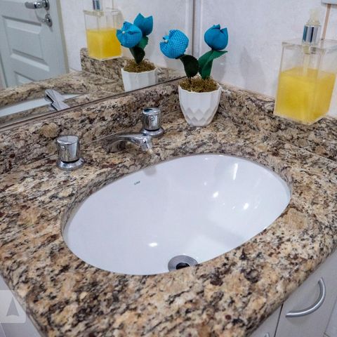 Apartamento à venda com 70m², 3 quartos e 1 vagaBanheiro