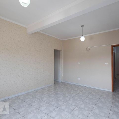 Casa à venda com 250m², 3 quartos e 4 vagasSuíte