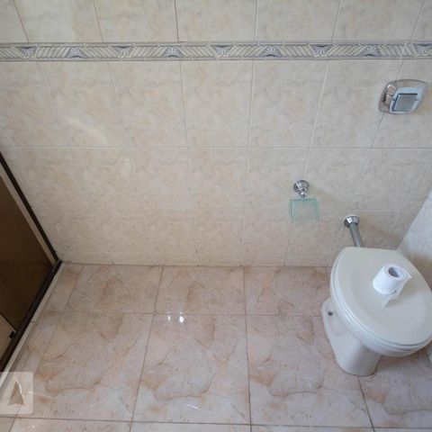 Casa à venda com 250m², 3 quartos e 4 vagasBanheiro da Suíte