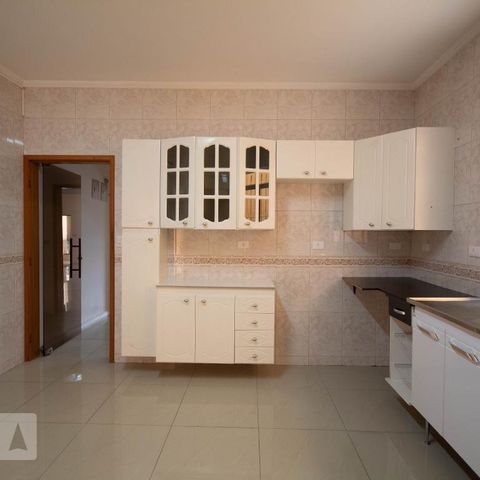 Casa à venda com 250m², 3 quartos e 4 vagasCozinha
