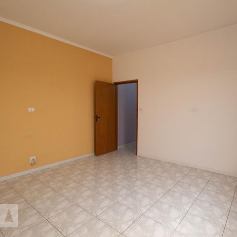 Casa à venda com 250m², 3 quartos e 4 vagasQuarto 3