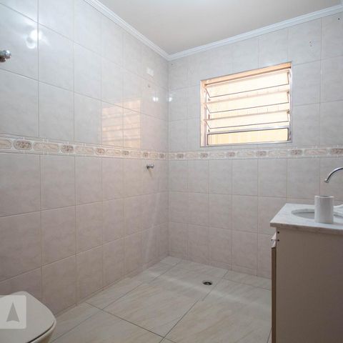 Casa à venda com 250m², 3 quartos e 4 vagasLavabo