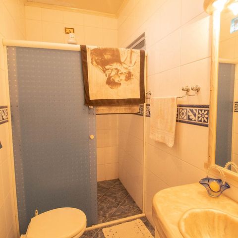 Casa à venda com 345m², 4 quartos e 1 vagaBanheiro da Suíte 1