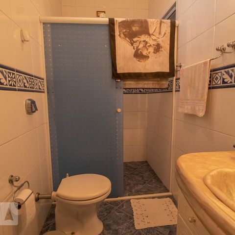 Casa à venda com 345m², 4 quartos e 1 vagaBanheiro da Suíte 1