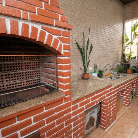 Casa à venda com 345m², 4 quartos e 1 vagaChurrasqueira