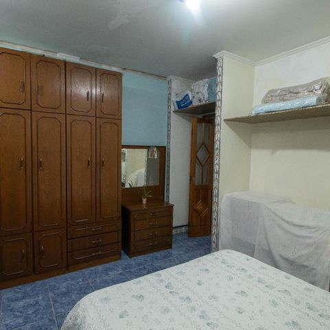 Casa à venda com 345m², 4 quartos e 1 vagaSuíte 1