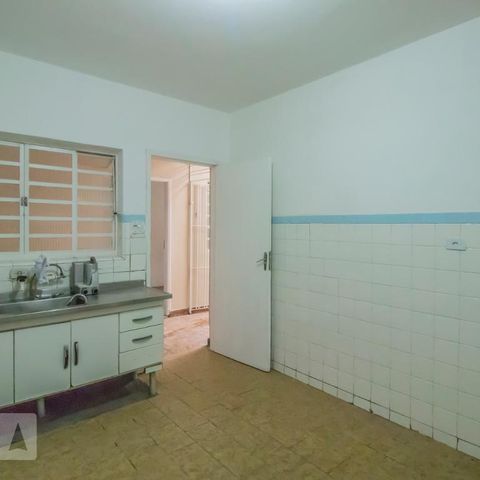 Casa à venda com 94m², 3 quartos e 2 vagasCozinha
