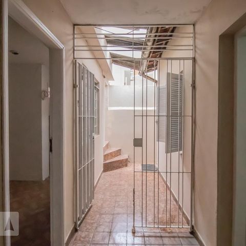 Casa à venda com 94m², 3 quartos e 2 vagasÁrea de Serviço E Quintal