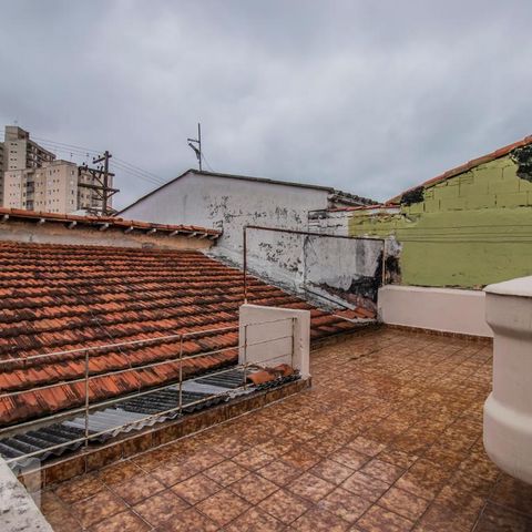 Casa à venda com 94m², 3 quartos e 2 vagasTerraço