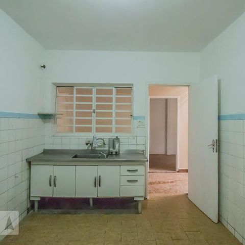 Casa à venda com 94m², 3 quartos e 2 vagasCozinha