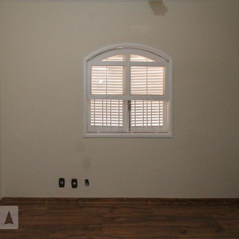 Casa à venda com 177m², 3 quartos e 2 vagasQuarto 02