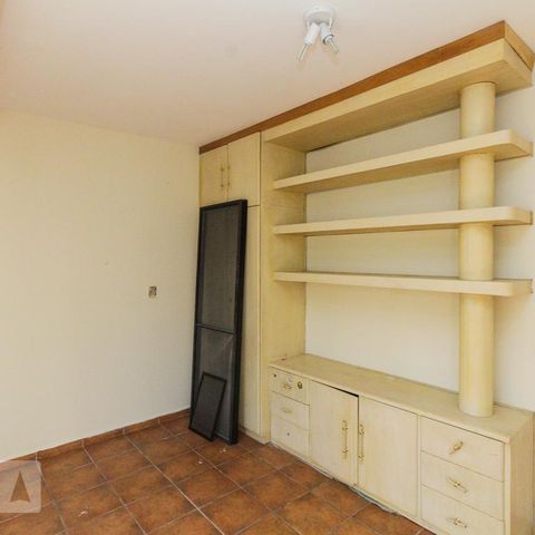Casa à venda com 177m², 3 quartos e 2 vagasEdícula