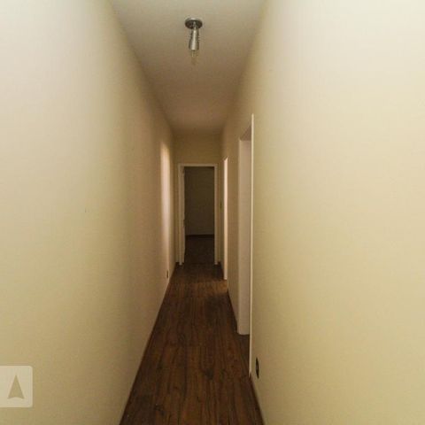 Casa à venda com 177m², 3 quartos e 2 vagascorredor