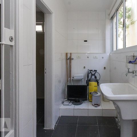 Casa à venda com 177m², 3 quartos e 2 vagasÁrea de Serviço