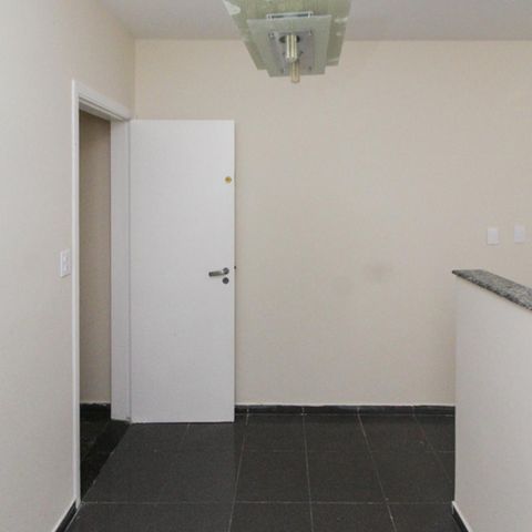 Casa à venda com 177m², 3 quartos e 2 vagasCozinha