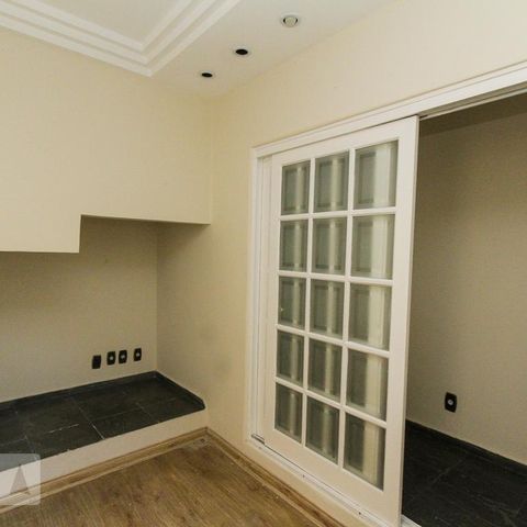 Casa à venda com 177m², 3 quartos e 2 vagasQuarto