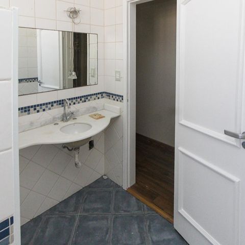 Casa à venda com 177m², 3 quartos e 2 vagasBanheiro Social