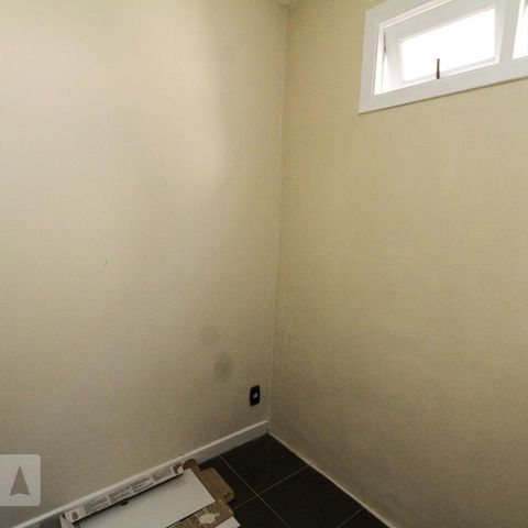 Casa à venda com 177m², 3 quartos e 2 vagasQuarto de Serviço
